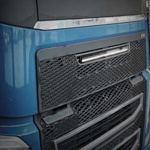 Alternative view of Έτοιμη λύση με Siberia XP SR 32″ για Volvo FH 2021-2024