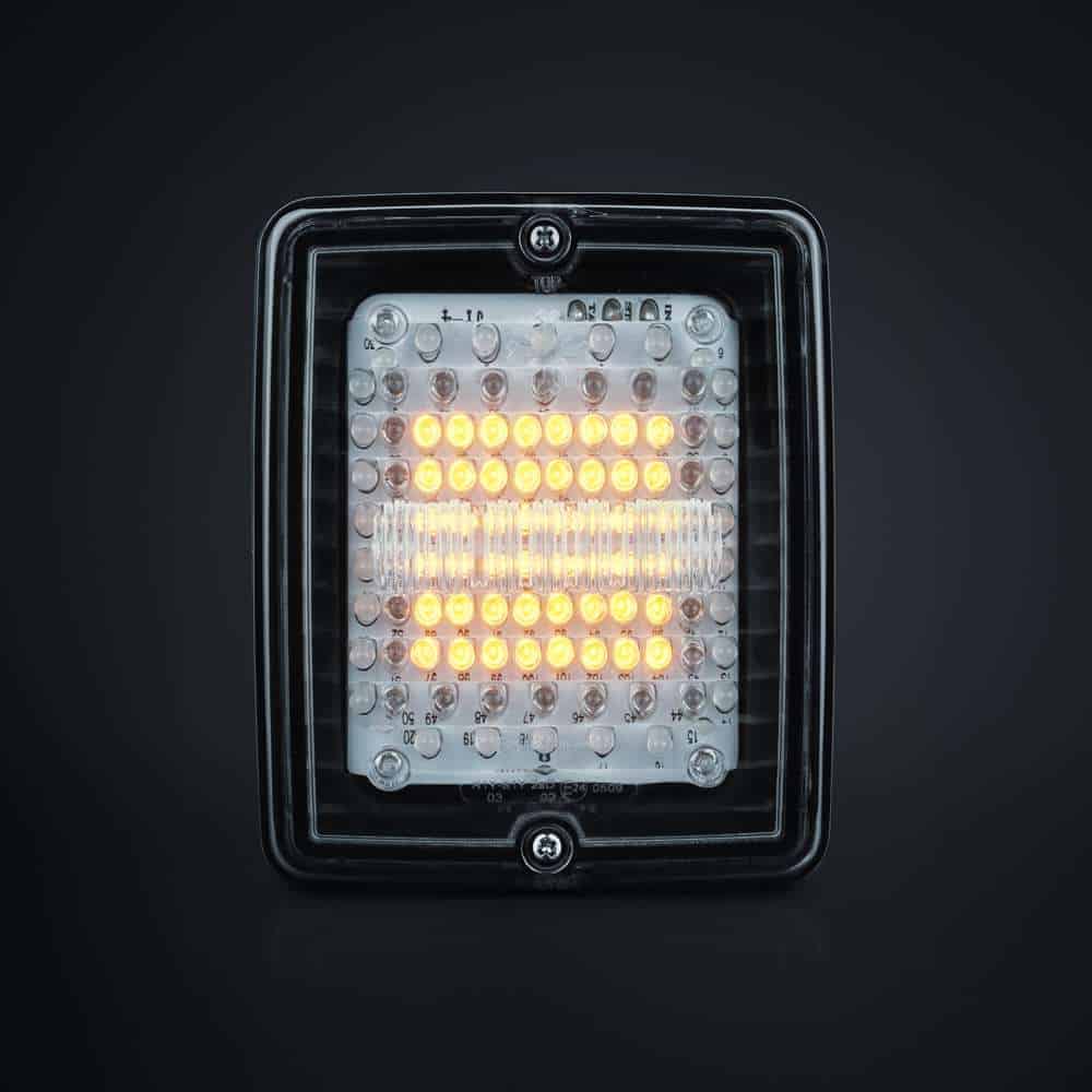 Πίσω φανάρι IZE LED τετράγωνο 3 λειτουργιών - Image 3